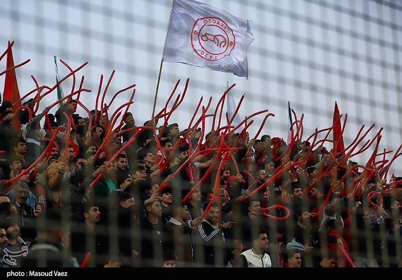 تراکتور و پرسپولیس; وقتی میزبانی نیمه کاره به قرمزی رسید