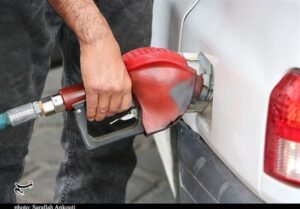 حذف سهمیه بنزین برای خودروهای جدید زیر یک میلیارد لغو شد