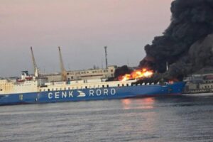 حمله موشکی به یک کشتی در بندر اودسا اوکراین