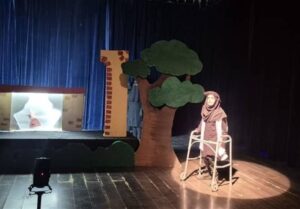 «خاله سوسکه در سفر بخت» روی صحنه گرگان؛ روایتی عروسکی از عشق، صبر و سرنوشت