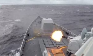 رزمایش بزرگ چین پس از فروش سلاح توسط آمریکا به تایوان