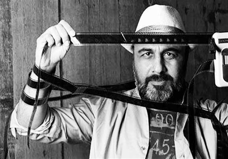 رضا عطاران حالش خوب است