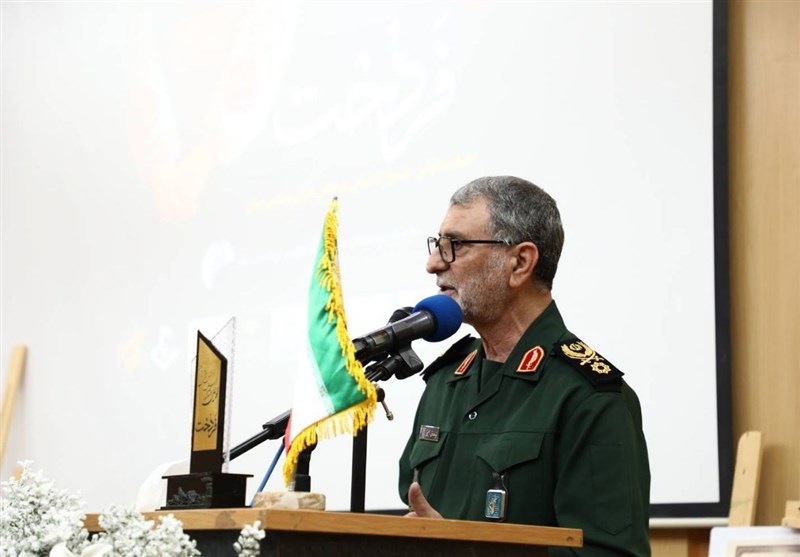 رهبران سیاسی در خط مقدم جنگ نرم و شناختی قرار دارند