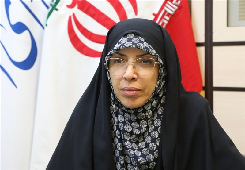 زمانی کیاسری: مردم در گرداب تورم و بیکاری گرفتار شده اند