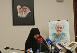 زن، محور اصلی تمدن و تاریخ سازی ایران؛ نگاه کلان و راهبردی رهبر انقلاب