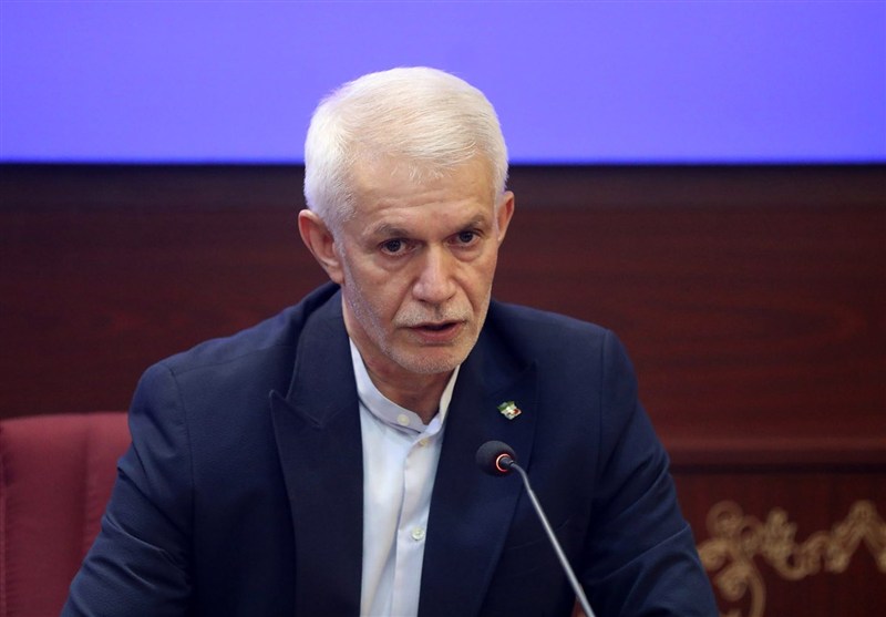 سابقا: بازنشستگی؟ طبق قانون به کارم ادامه می دهم/ دنیا مالی نمی پرسد به چه کسی رای می دهم