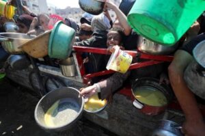 سایه سنگین گرسنگی بر غزه/ 90 درصد مردم از مایحتاج اولیه محروم هستند