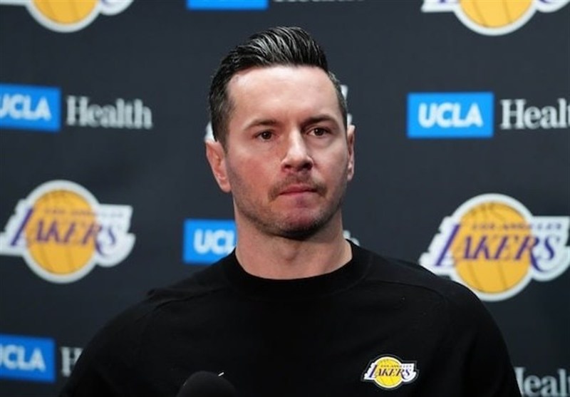 سرمربی لیکرز: واقعا افتضاح بودیم/ تمرینات سخت در راه است!