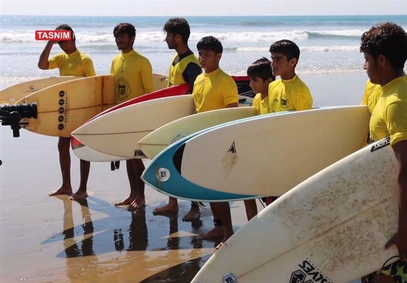 سواحل مکران بهترین پتانسیل را برای توسعه ورزش های آبی دارد