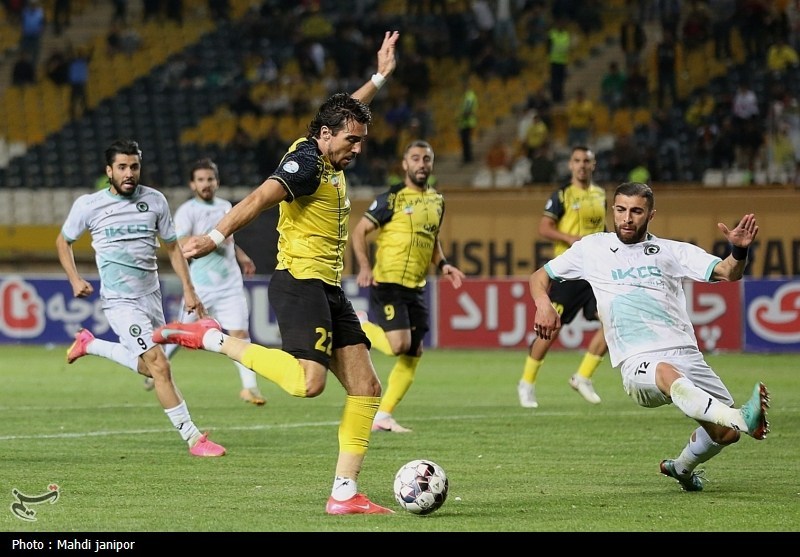 سپاهان با پشت سر گذاشتن غافلگیری به صدر برمی گردد؟ / یک تیر دقیق به غول رسید