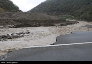 سیل در بلوچستان/مسدود شدن راه های مواصلاتی/مدارس در 5 شهر تعطیل شد