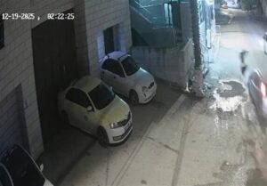 شهرک نشینان صهیونیست "عمدا" یک فلسطینی را زیر پا گذاشتند.