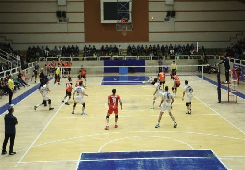 شکست شاگردان گنجیفر در خانه در هفته نهم لیگ دسته یک والیبال؛ نفت تهرانسر با دست پر تبریز را ترک کرد