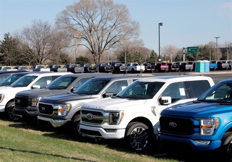 فورد آمریکا از جاه طلبی های الکتریکی عقب نشینی کرد