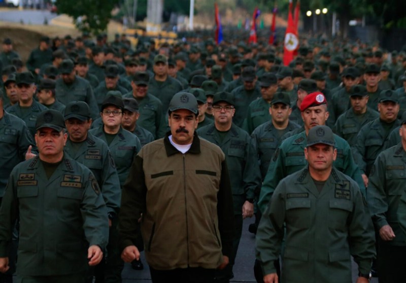 مادورو: قدرت واقعی ونزوئلا در اتحاد ملت و نیروهای مسلح است