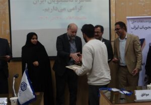 معاون استاندار ایلام: جامعه توسعه یافته نیازمند گفت و گوی آرام است