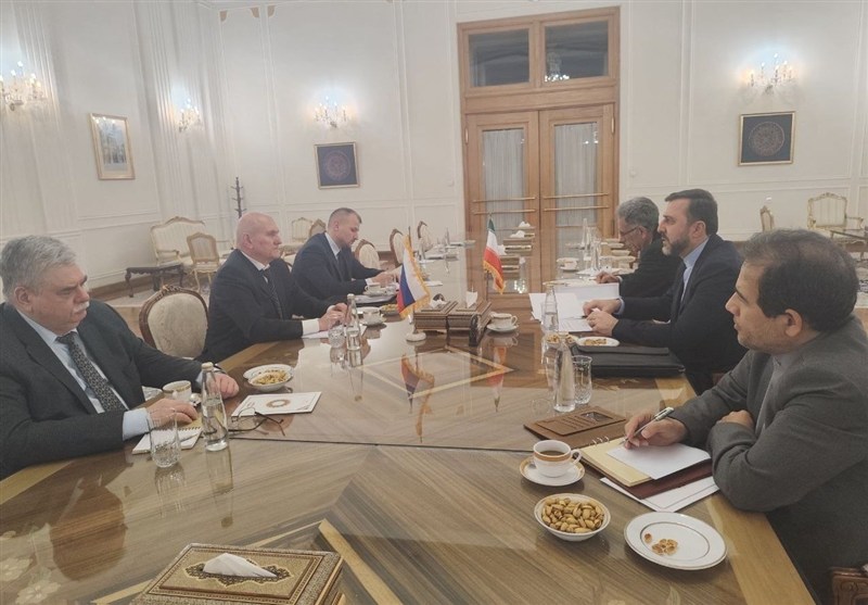 نشست سران دریای خزر مرداد ماه آینده در تهران برگزار می شود