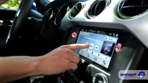 نمایشگرهای لمسی خطری خاموش در کابین خودروهای مدرن