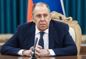 هشدار لاوروف به غرب/ ترامپ عجله ای برای لغو تحریم های روسیه ندارد