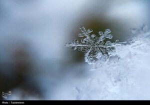 ورود سامانه بارشی به همدان/ برف و مه و کولاک در راه است