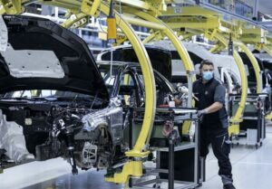 وقتی اسناد بودجه به بن بست قیمت گذاری دستوری اذعان می کند