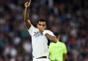 پسر منفور مادرید آلونسو را نجات داد. پیروزی رئال مقابل آلاوس