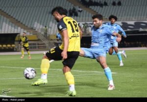 پیروزی دراماتیک سپاهان مقابل چادرملو در لحظات پایانی