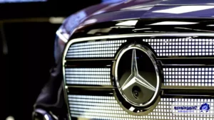 چرخش معنادار بازار خودرو ؛ بازگشت مشتریان به مدل‌های بنزینی و عقب‌نشینی از خودروهای برقی