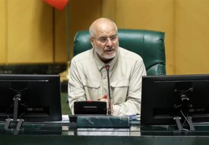 گزارش | از تذکر قالیباف به دولت تا سخنرانی رئیس مجلس با نماینده خمینی شهر.