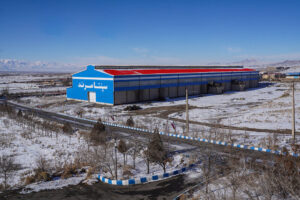 - بازدید فتاح از سپنتای مرند| تولد دوباره کارخانه‌ای که با موشک‌های رژیم صهیونی تخریب شد