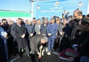 توسعه نیروگاه های خورشیدی اقدامی موثر در حل عدم تعادل برق است