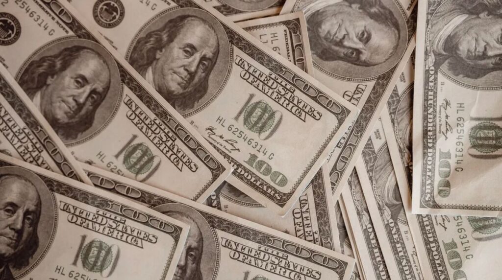 قیمت دلار و سایر ارزها ۹ بهمن ۱۴۰۴