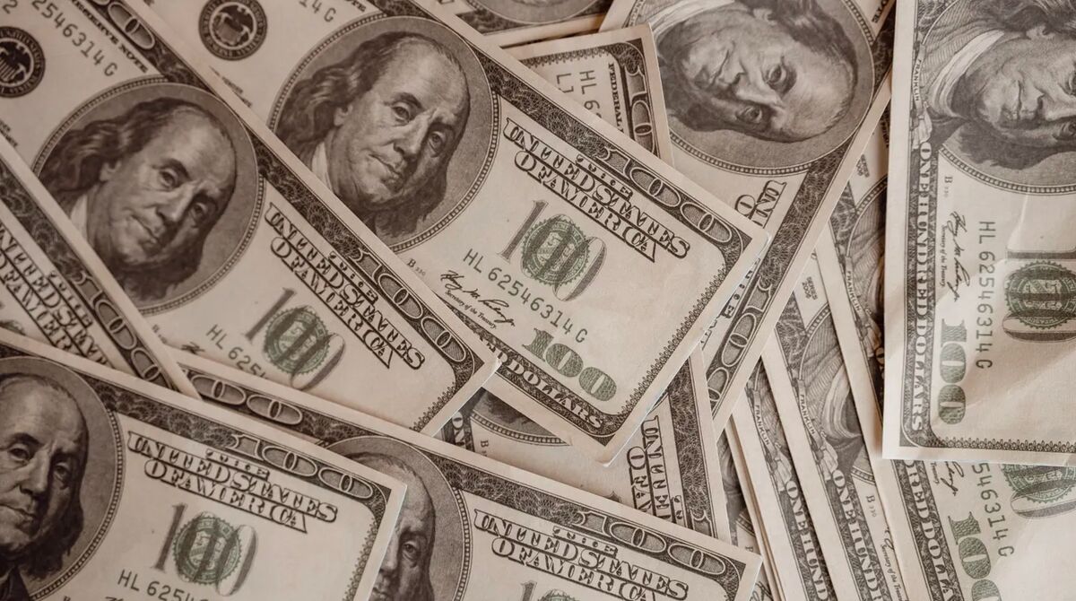 قیمت دلار و سایر ارزها ۹ بهمن ۱۴۰۴