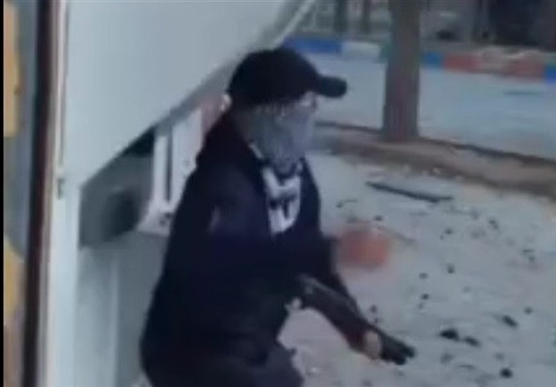 2 پلیس با 40 ضربه چاقو اغتشاشگران به شهادت رسیدند