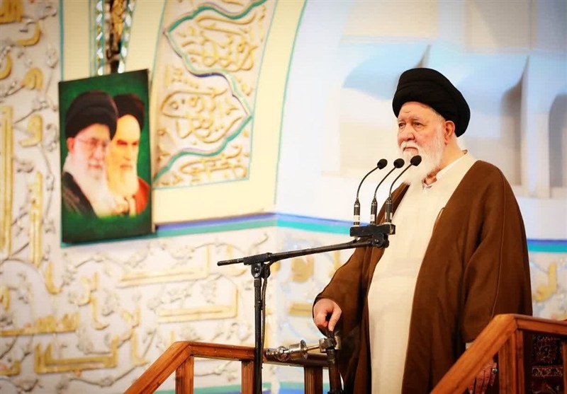 ثبات قیمت کالاهای اساسی فرمان قطعی رهبری است