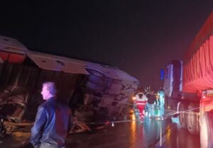 آخرین وضعیت مصدومان حادثه اتوبوس کرج-اسفراین