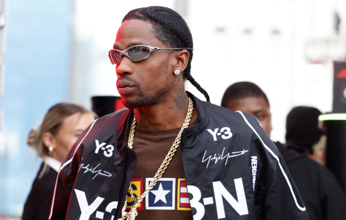 اولین تصویر از ترویس اسکات در فیلم The Odyssey اثر کریستوفر نولان منتشر شد