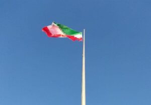 اجتماع مردم مشهد در پی اهانت به پرچم مقدس ایران