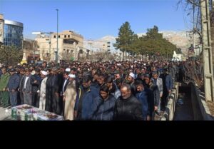 تشییع باشکوه شهید امنیت ‌در ایلام/ سیلی محکم مردم به اغتشاشگران