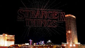 جشن پایان سریال Stranger Things با نمایش خیره‌کننده پهپادها در لاس وگاس انجام شد