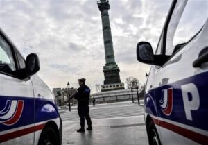 محدودیت استفاده از رسانه‌های اجتماعی برای کودکان در فرانسه