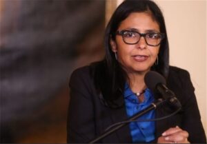 معاون مادورو: از استقلال ونزوئلا دفاع میکنیم