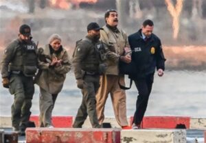 نباید اجازه داد آمریکا به ژاندارم جهانی تبدیل شود