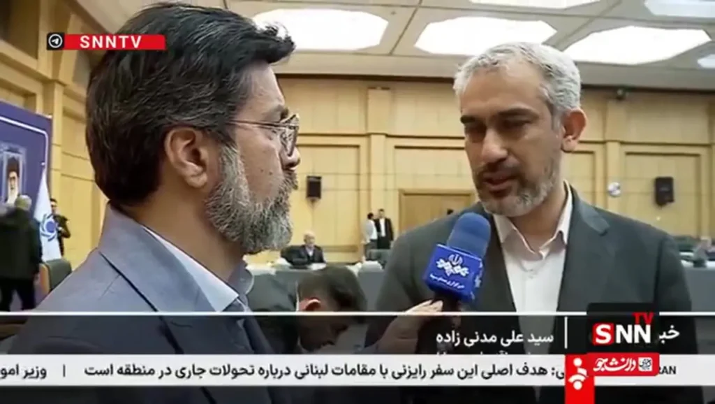 هفته آینده عرضه سنگین ارز در بازار خواهیم داشت/ مدیران متخلف حوزه ارزی در بازار ظرف یک روز برکنار می شوند. دیروز یک مدیر نیز به همین دلیل برکنار شد.