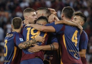 پیروزی رُم در خانه لچه