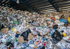 کرمانشاه پیشتاز در استفاده از زباله به‌عنوان سوخت جایگزین