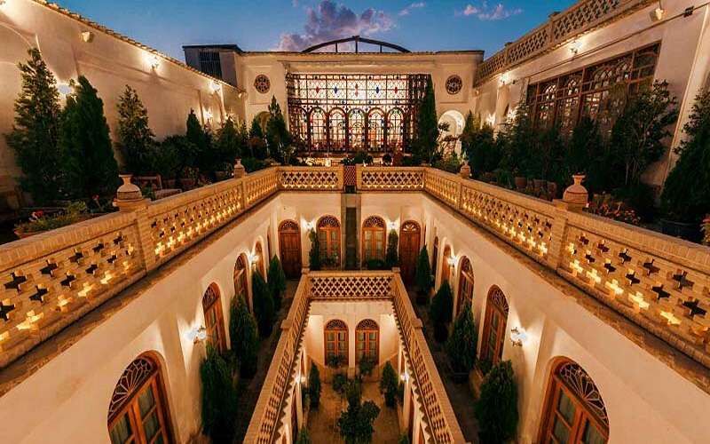 احداث ۴ هتل ۵ و ۴ ستاره در شهر خرم‌آباد