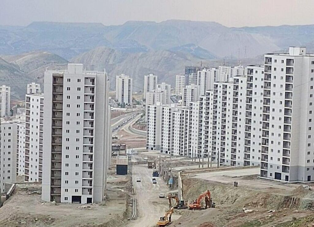 تخصیص هزار و ۱۳۱ پلاک زمین و آماده‌سازی ۲۲۰ واحد مسکونی در اردستان