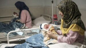 جمعیت کشور سالانه هفت درصد کاهش می‌یابد| تلاش برای ارتقای بلوک‌های زایمان بیمارستانی