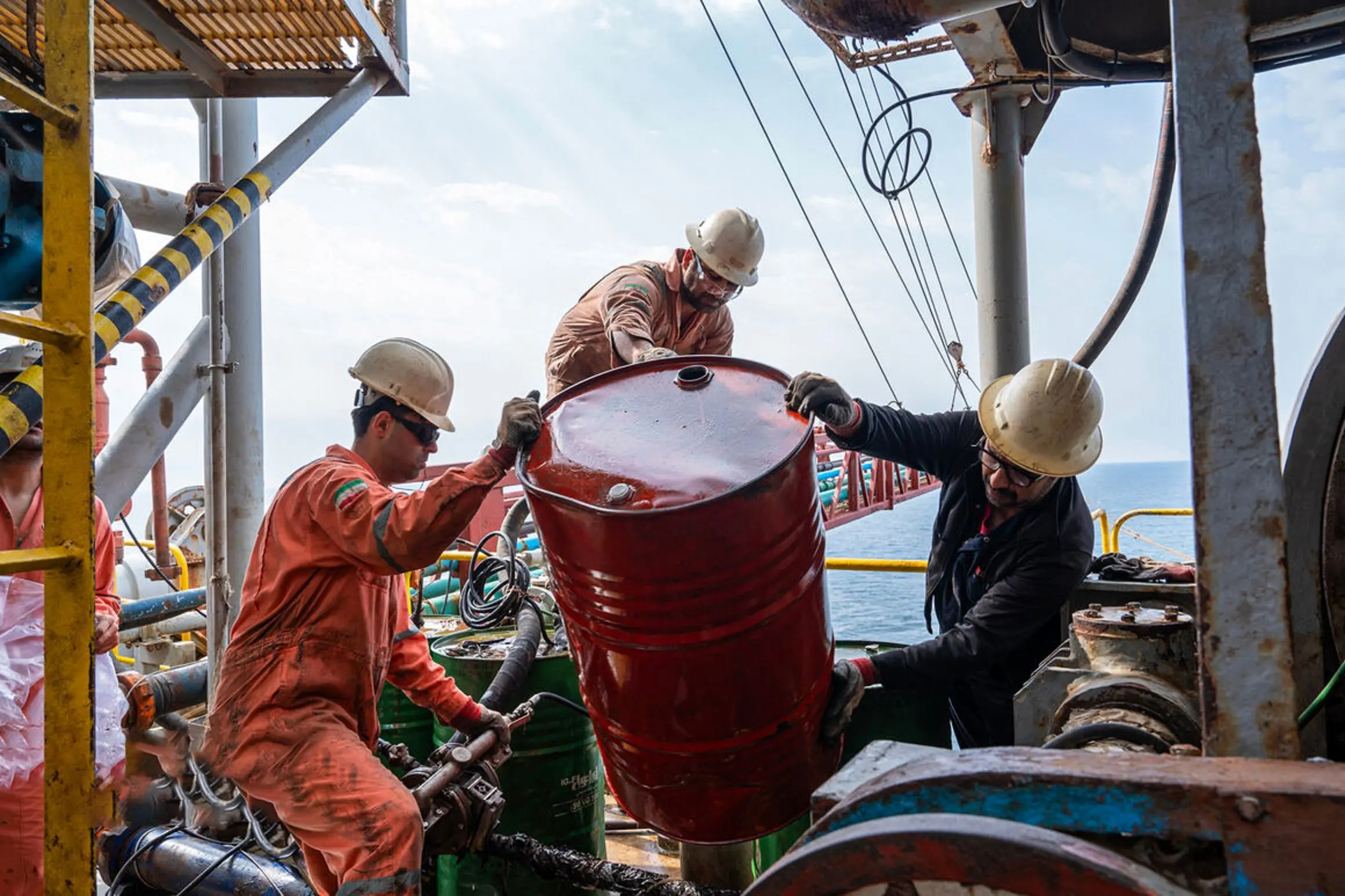 بودجه 1405 و میراث نفت; پایان «ملی شدن» در عصر «انفالیزاسیون»